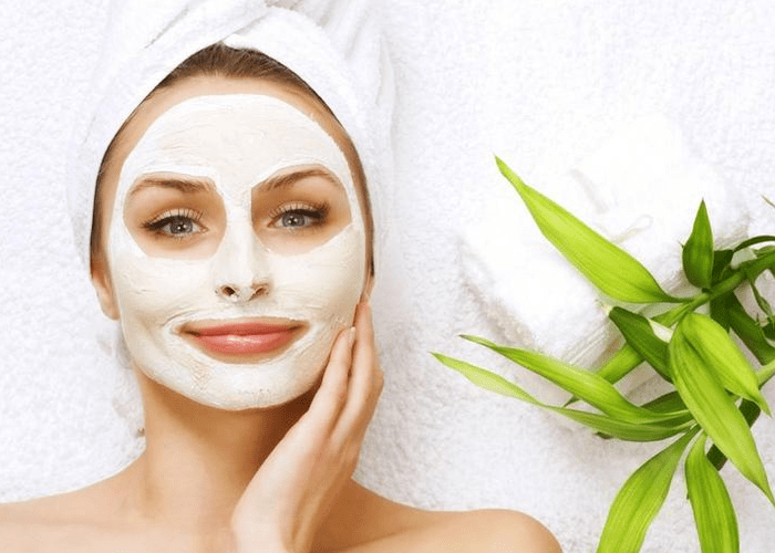 A facial rejuvenation mask